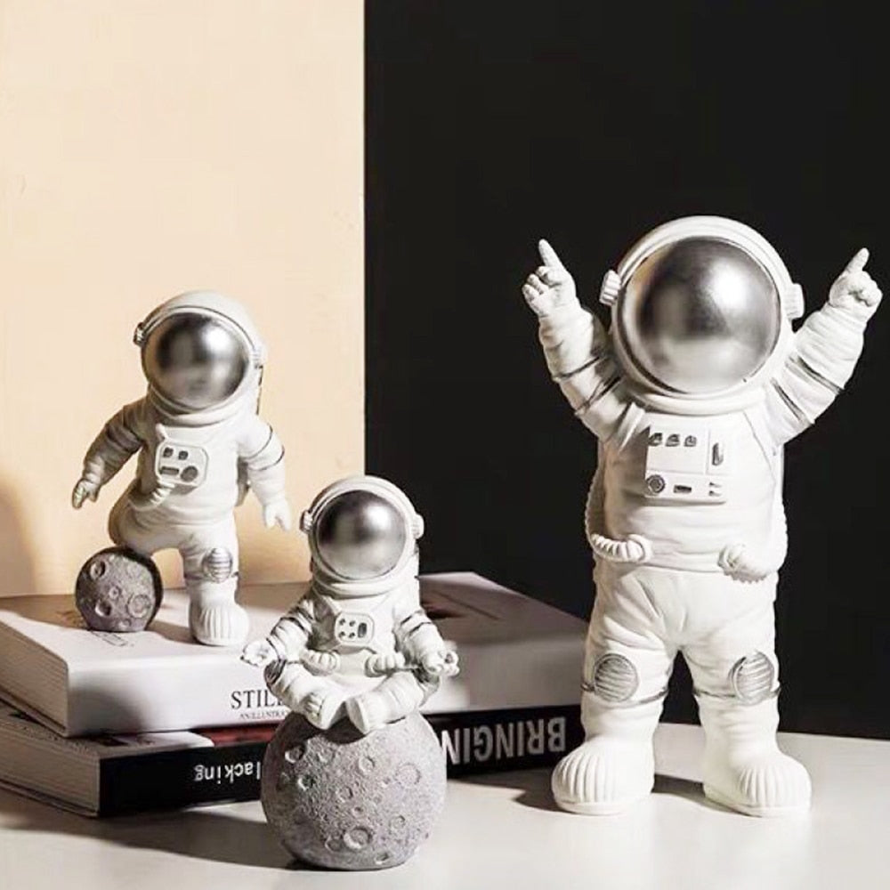 Astronaut Resin Statue Set